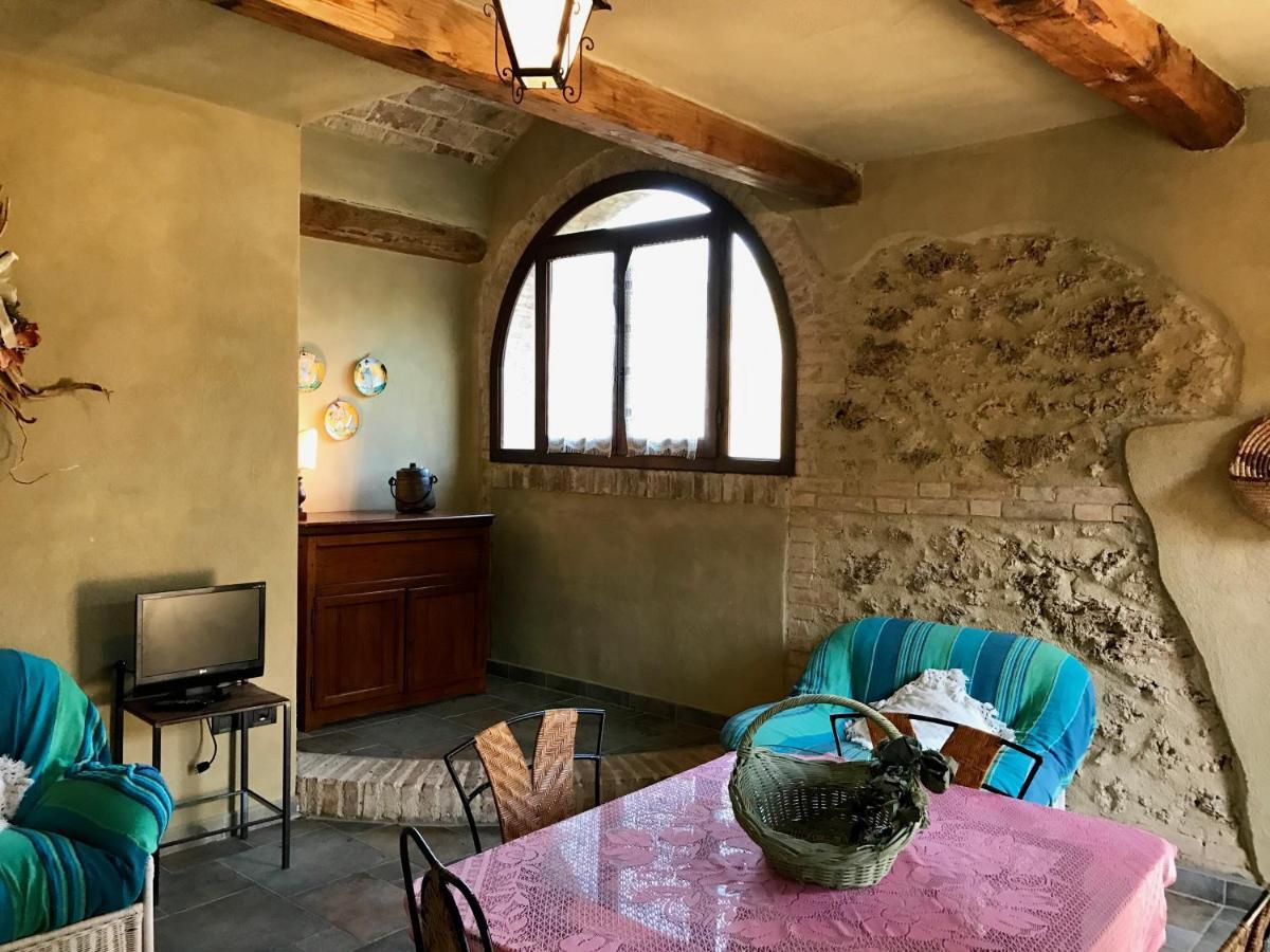Casale San Giovanni Cura Nuova Екстериор снимка